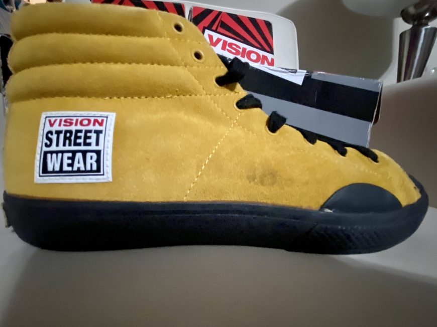 VISION STREET WEAR SUEDE HI MUSTARD