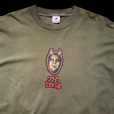 90s Giant tshirt